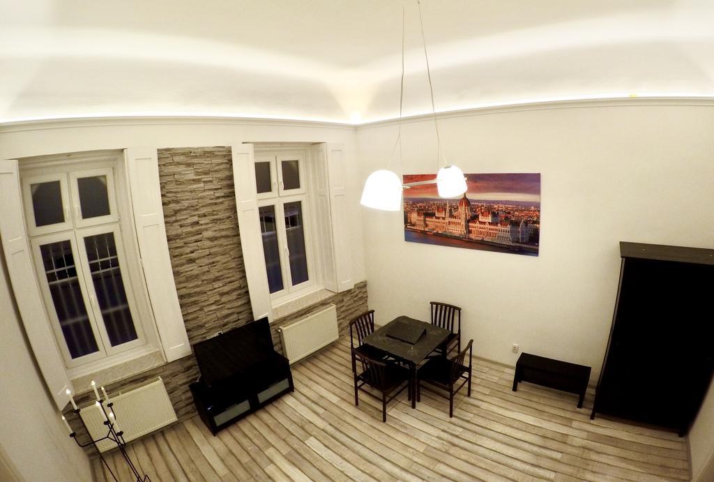 Homelike luxury flat on Gyulai Pál Budapest Eksteriør bilde