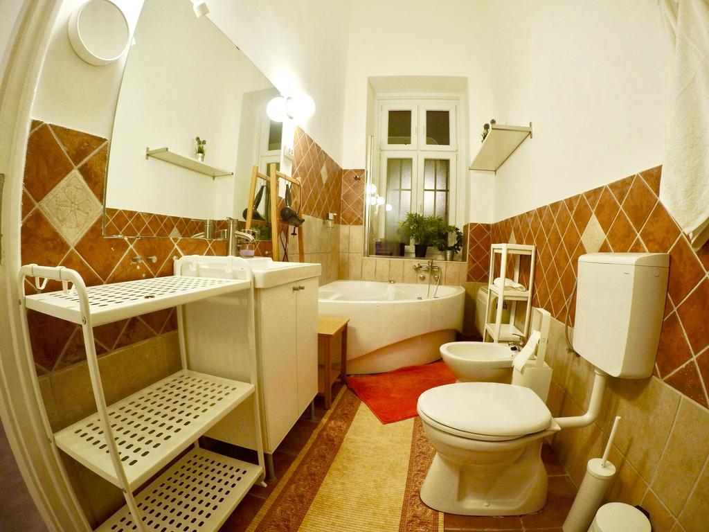 Homelike luxury flat on Gyulai Pál Budapest Eksteriør bilde